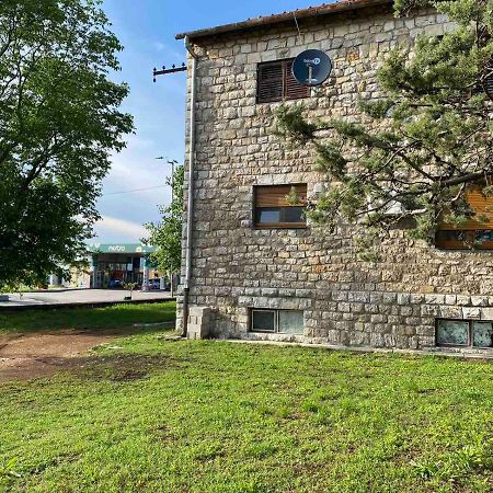 Apartman Jovana Bileća Екстериор снимка